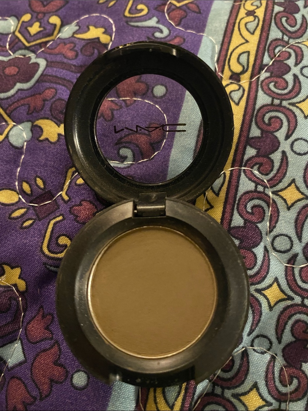 MAC Eyeshadow -Coquette- Satin